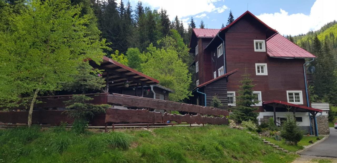 Chata Pod Certovicou Vyšná Boca Bagian luar foto